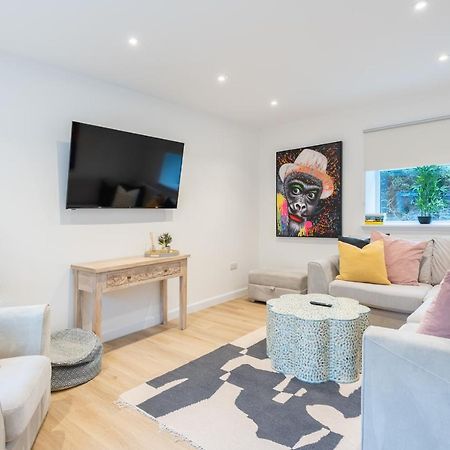 The Pinkish House - 4 Bed Home In The Town Centre Blairgowrie and Rattray Eksteriør bilde